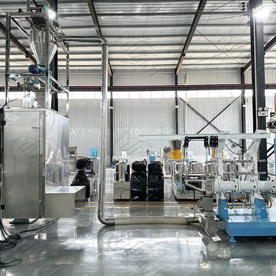 이중 스크류 펫 푸드 압출기 독특한 건조 펫 푸드 생산 라인 2톤/시간