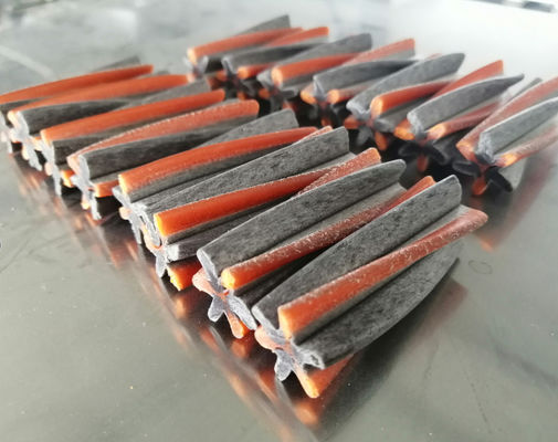 자연적 육포 간식거리 치음은 씹을 수 있는 개를 붙이고, 성형기를 처리합니다