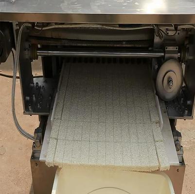 SUS304 건강한 간식 땅콩 바 제조 기계 둥근 원통 사각형 모양